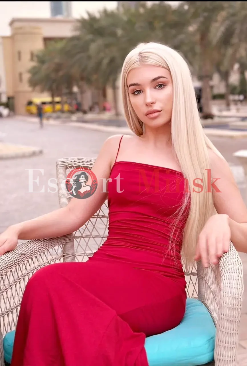  Элитная проститутка Минска — 24 года, грудь 1 размера, рост 167, вес 56