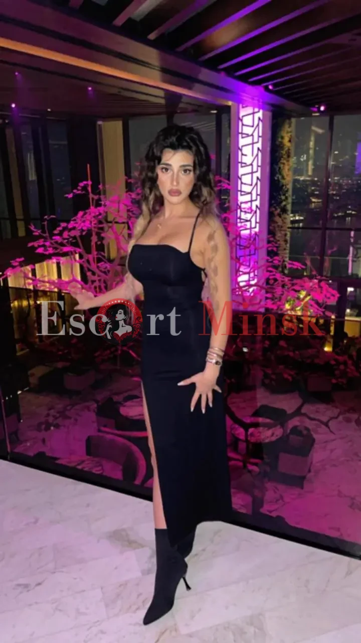  Элитная проститутка Минска — 25 лет, грудь 2 размера, рост 165, вес 52