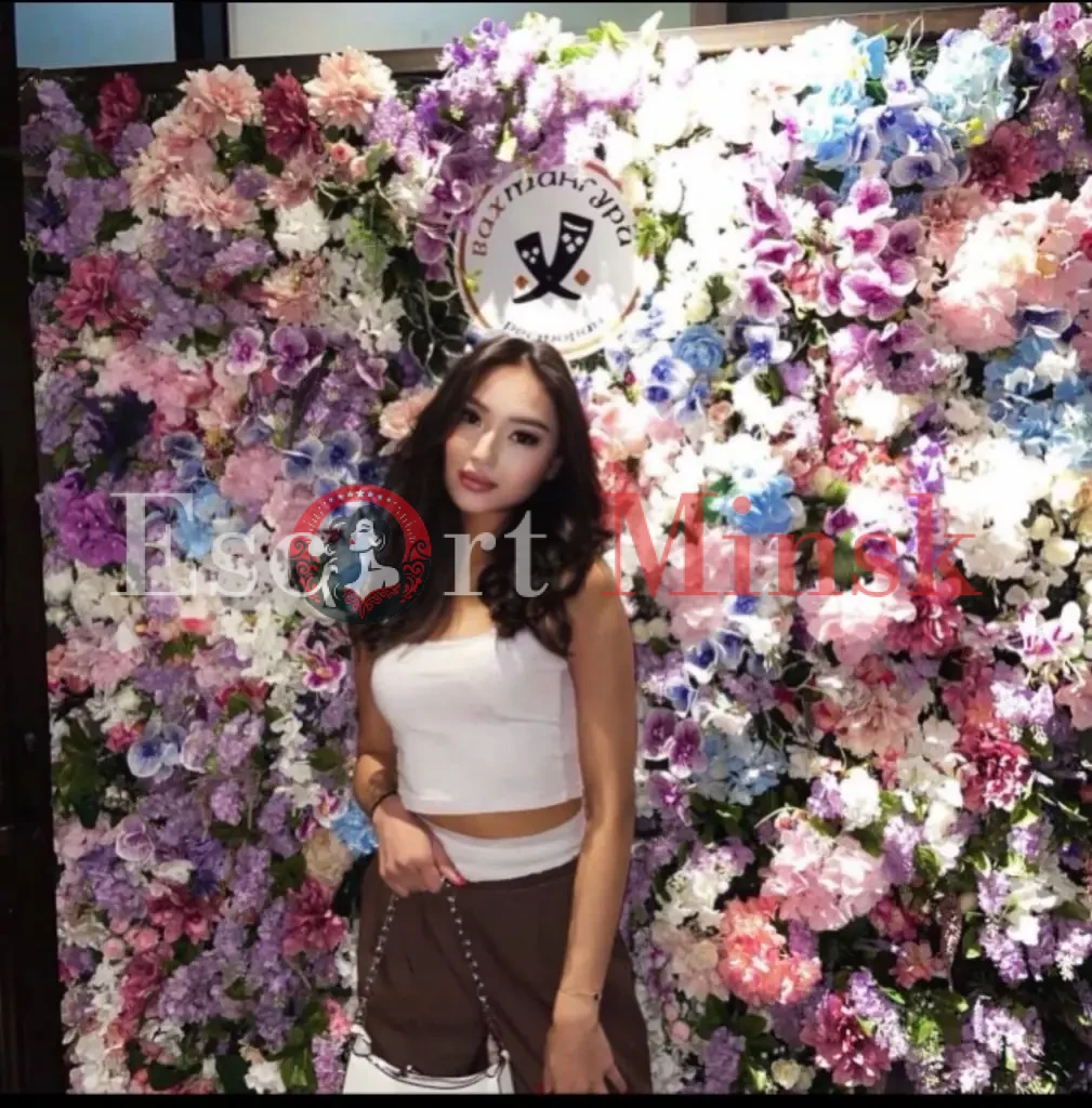 Габриэлла Элитная проститутка Минска — 26 лет, грудь 1 размера, рост 170, вес 50