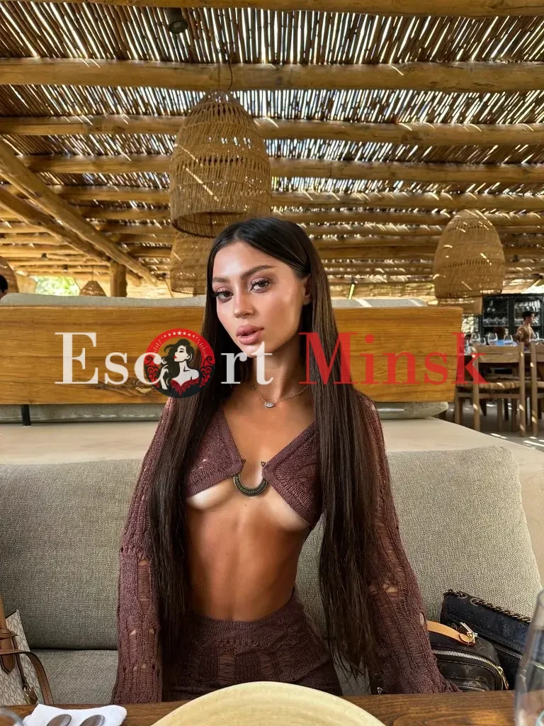 Ася Элитная проститутка Минска — 23 года, грудь 1 размера, рост 175, вес 54