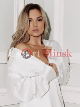 Виктория Элитная проститутка Минска — 21 год, грудь 2 размера, рост 165, вес 55