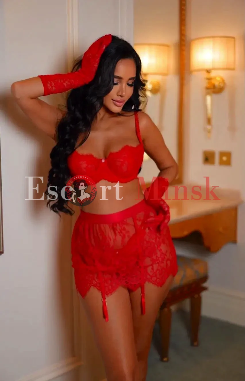  Элитная проститутка Минска — 26 лет, грудь 2 размера, рост 167, вес 57