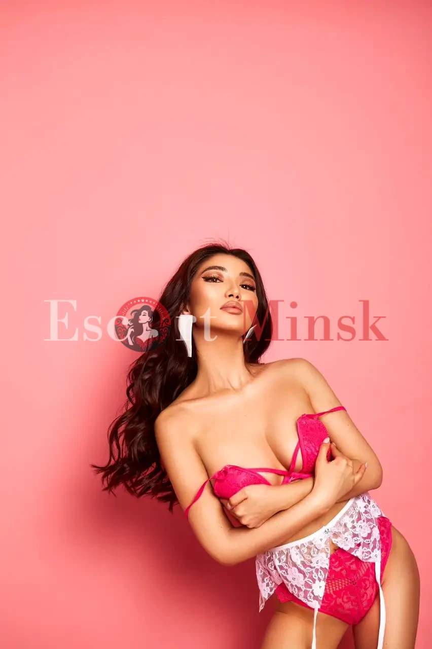  Элитная проститутка Минска — 23 года, грудь 2 размера, рост 169, вес 55