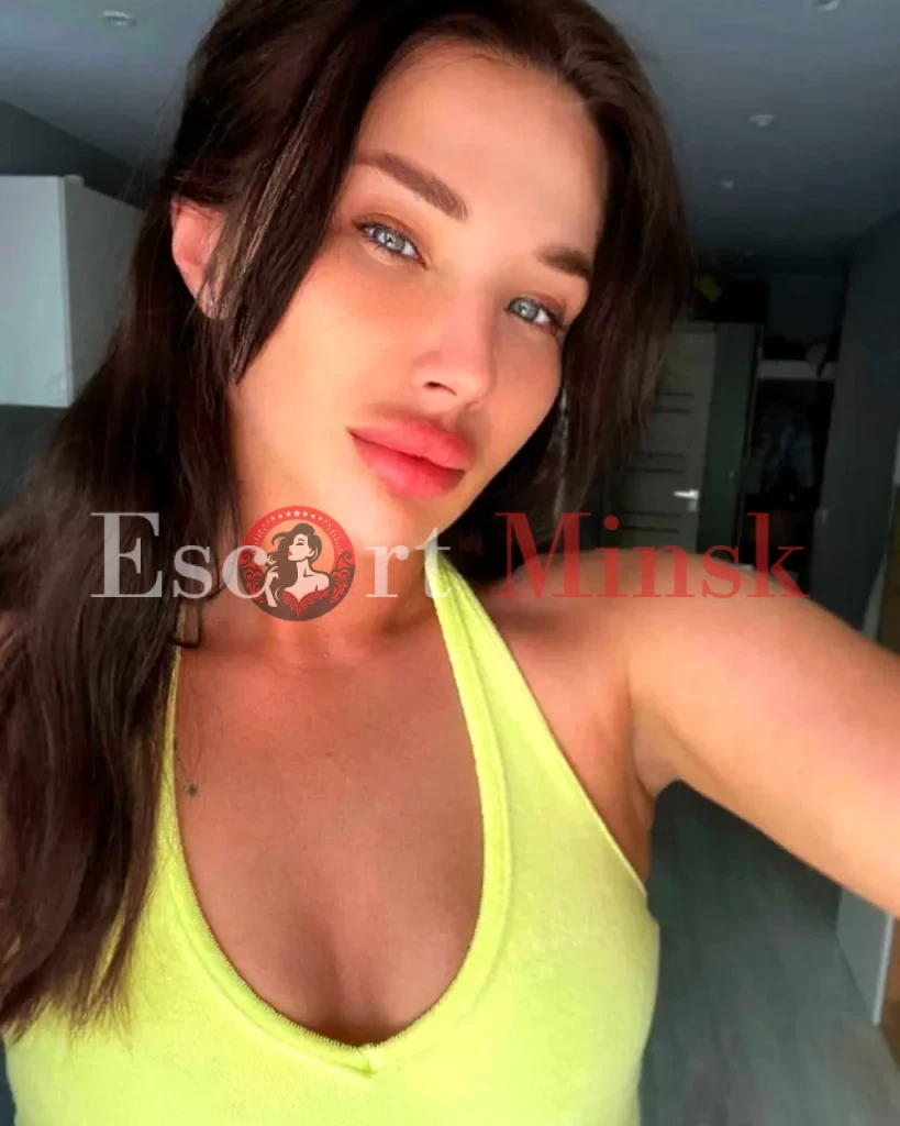 Лина Элитная проститутка Минска — 31 год, рост 167, вес 57.5