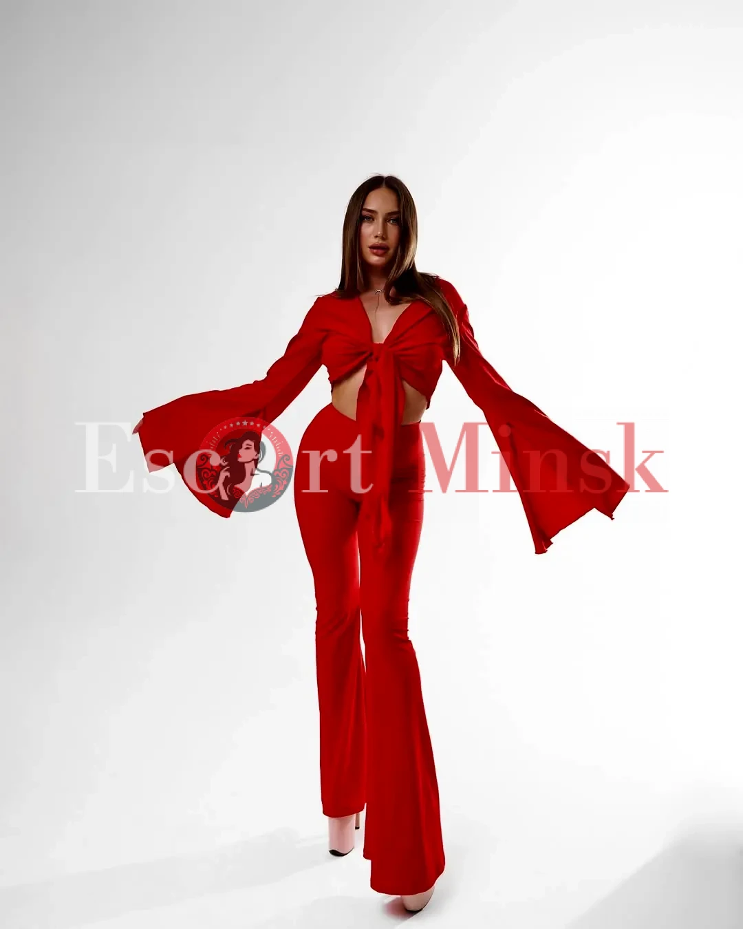  Элитная проститутка Минска — 20 лет, грудь 2 размера, рост 173, вес 54