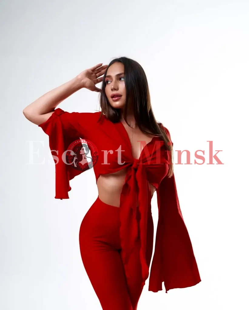 Алина Элитная проститутка Минска — 20 лет, грудь 2 размера, рост 173, вес 54