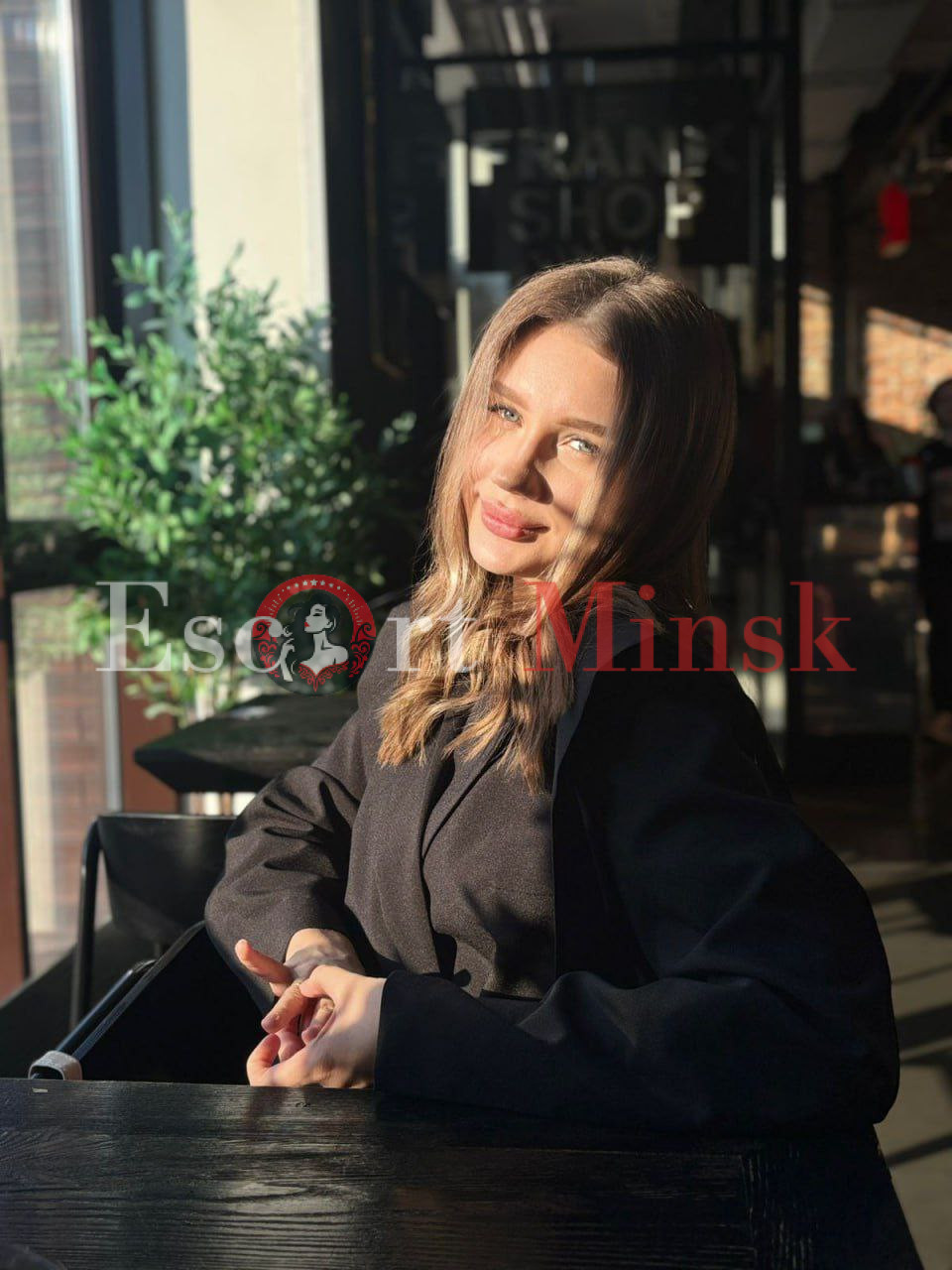  Элитная проститутка Минска — 21 год, грудь 1.5 размера, рост 167, вес 60