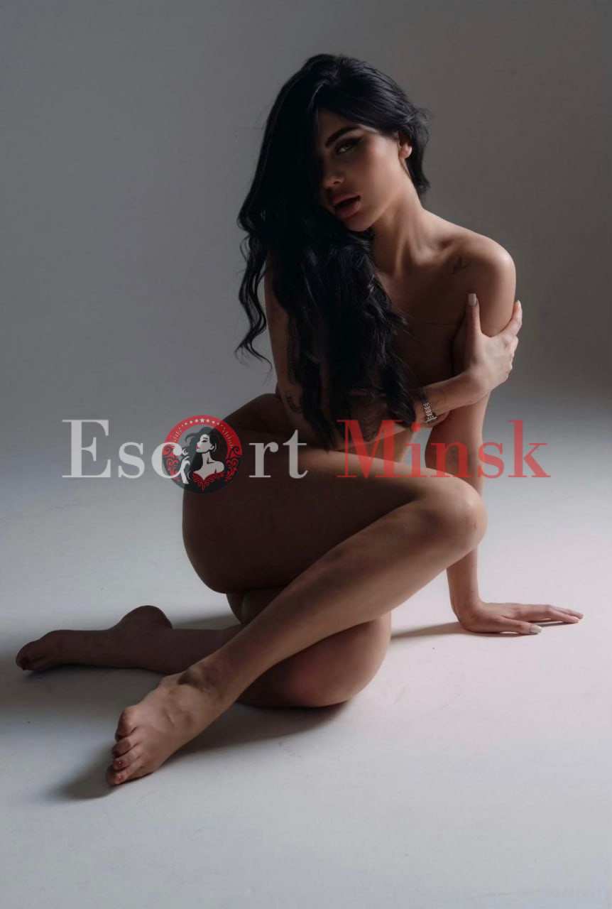  Элитная проститутка Минска — 22 года, грудь 2.5 размера, рост 174, вес 59