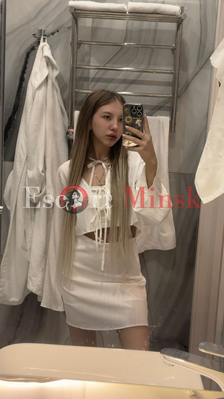  Элитная проститутка Минска — 19 лет, грудь 2 размера, рост 160, вес 47