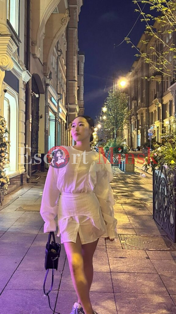 Жасмин Элитная проститутка Минска — 21 год, грудь 1 размера, рост 161, вес 49