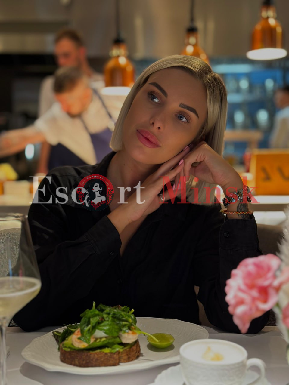  Элитная проститутка Минска — 26 лет, грудь 1.5 размера, рост 180, вес 71