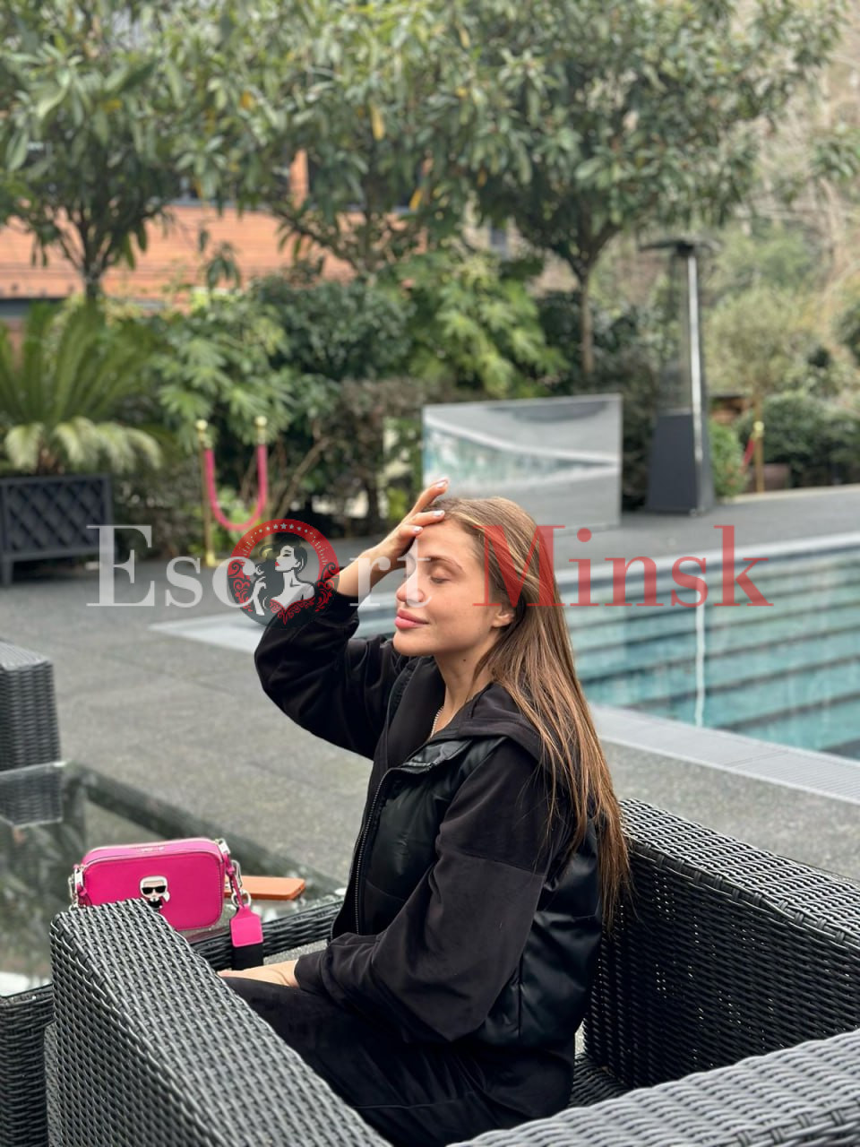  Элитная проститутка Минска — 27 лет, грудь 2.5 размера, рост 160, вес 54