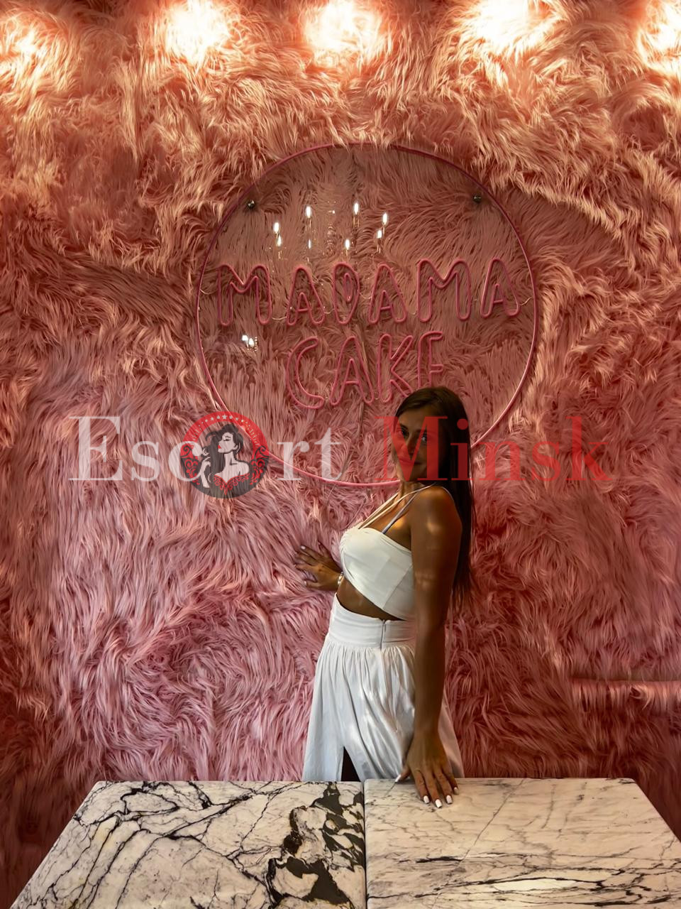  Элитная проститутка Минска — 27 лет, грудь 2.5 размера, рост 160, вес 54