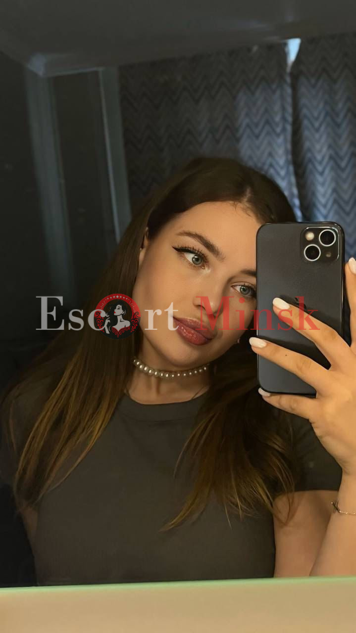  Элитная проститутка Минска — 24 года, грудь 2.5 размера, рост 166, вес 67