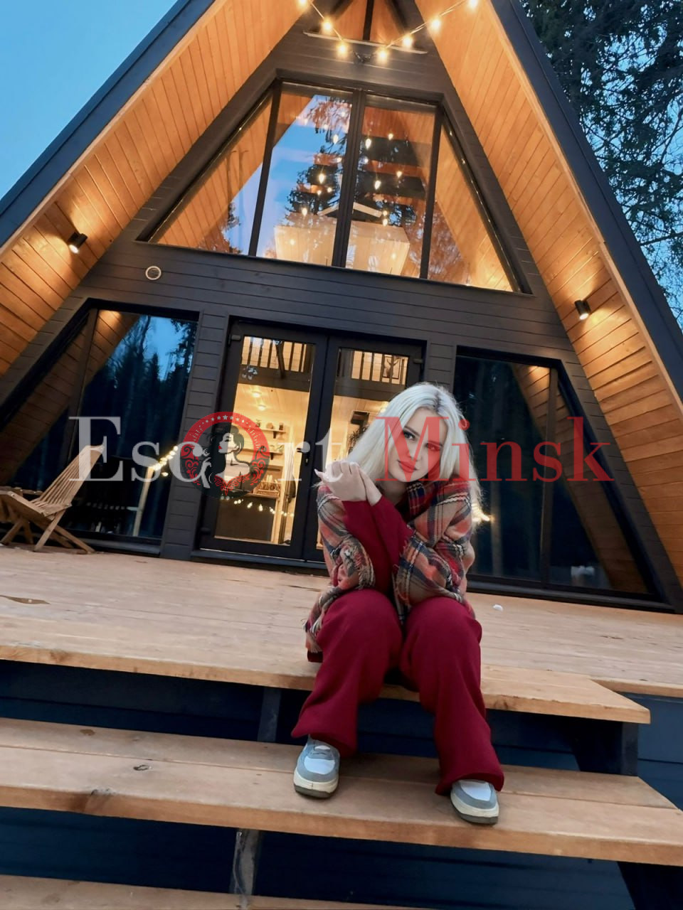  Элитная проститутка Минска — 21 год, грудь 2 размера, рост 162, вес 52