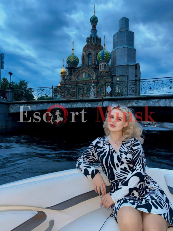 Арианда Элитная проститутка Минска — 21 год, грудь 2 размера, рост 162, вес 52