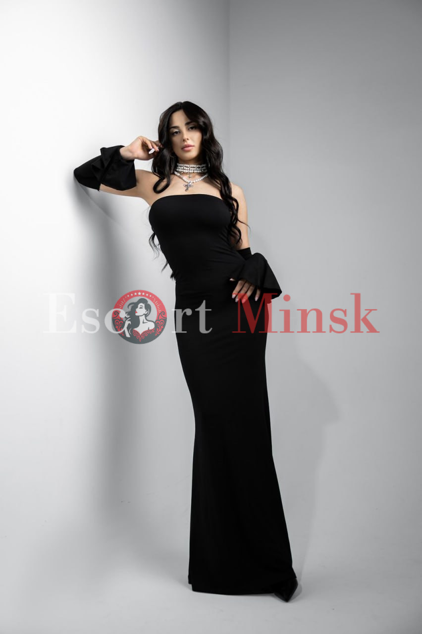  Элитная проститутка Минска — 22 года, грудь 3 размера, рост 170, вес 61