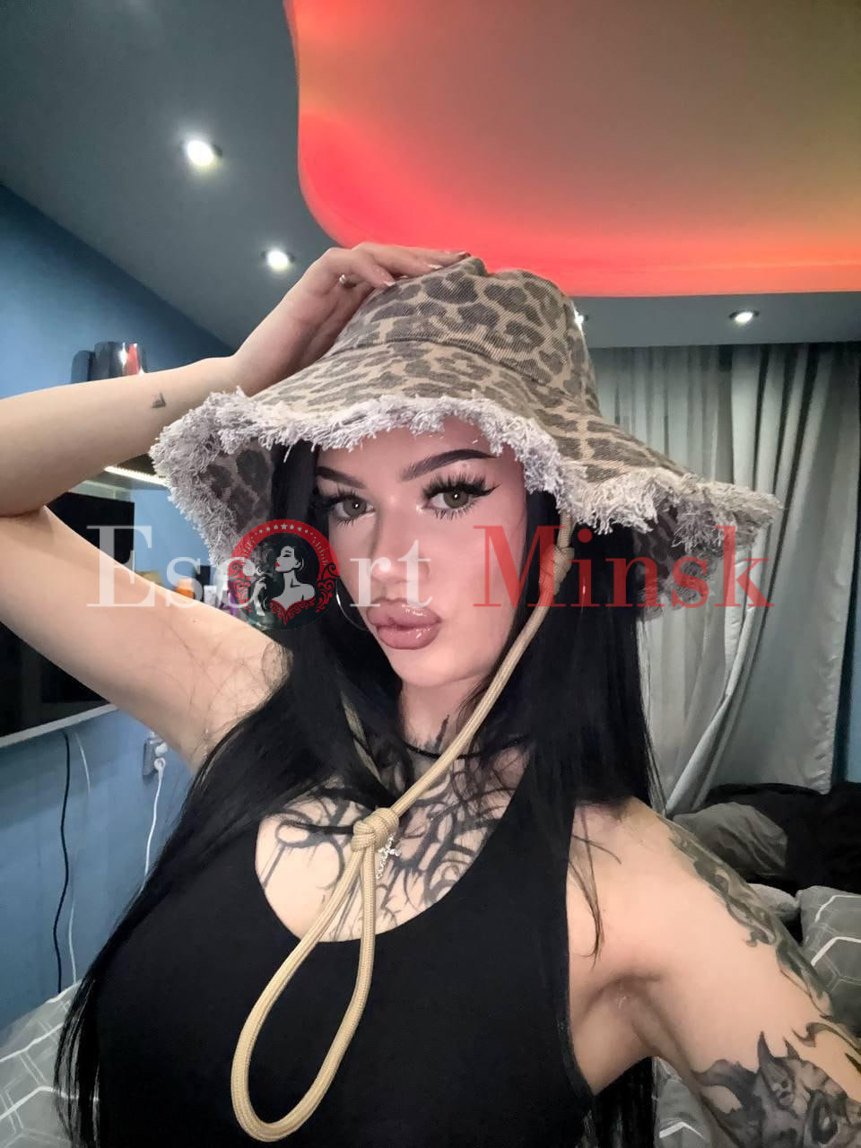  Элитная проститутка Минска — 21 год, грудь 1 размера, рост 173, вес 67