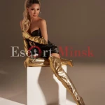 Миниатюра фото Эвелиночка