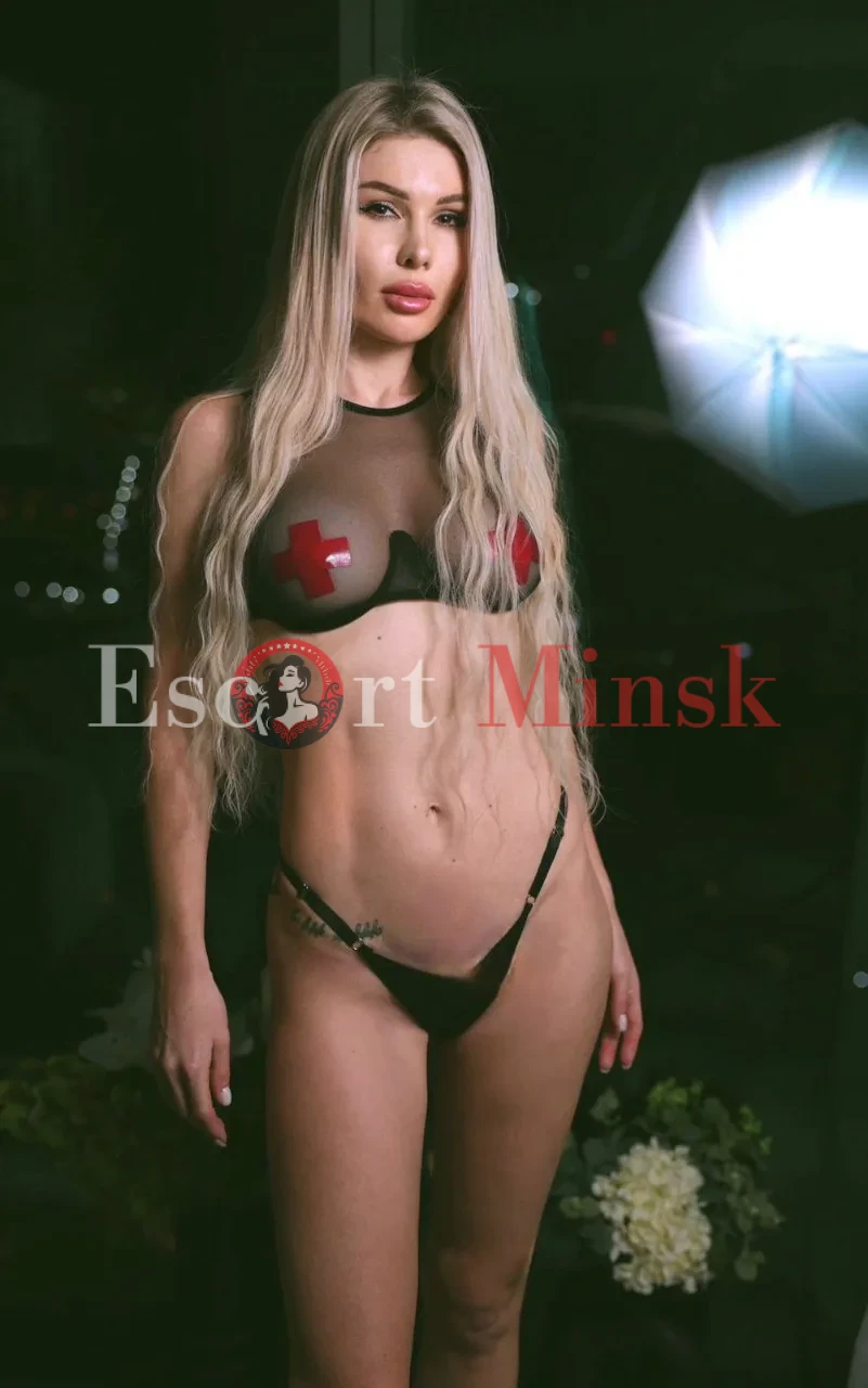  Элитная проститутка Минска — 30 лет, грудь 3 размера, рост 163, вес 49