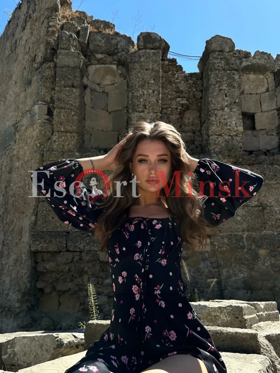  Элитная проститутка Минска — 20 лет, грудь 1 размера, рост 168, вес 58