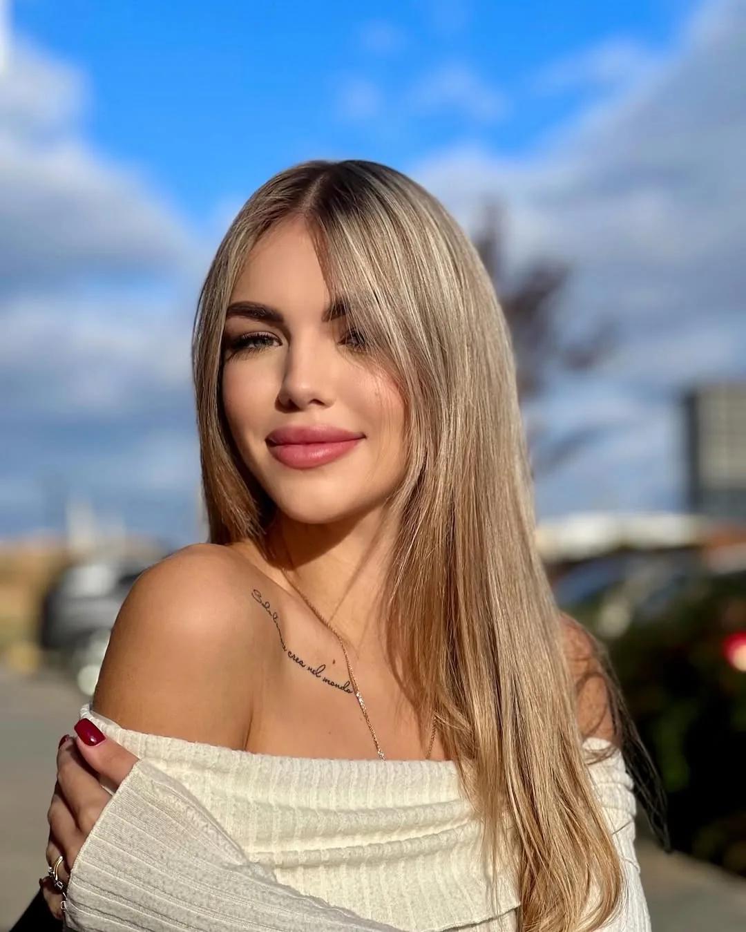  Элитная проститутка Минска — 22 года, грудь 2 размера, рост 167, вес 55