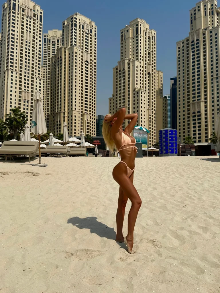 Мира Элитная проститутка Минска — 23 года, грудь 2 размера, рост 173, вес 49