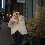 Миниатюра фото Эвелин