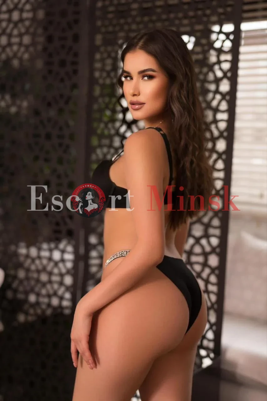  Элитная проститутка Минска — 22 года, грудь 2 размера, рост 165, вес 55