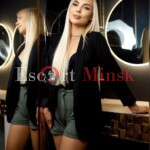 Миниатюра фото Ликочка