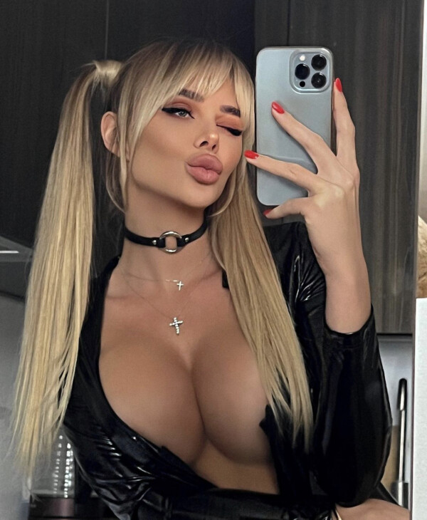 Карина Элитная проститутка Минска — 31 год, грудь 4 размера, рост 172, вес 68