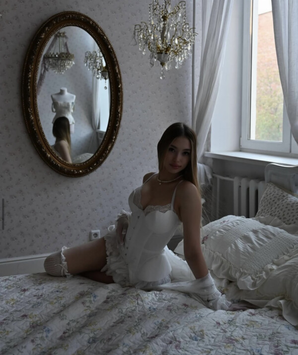 Софи Элитная проститутка Минска — 21 год, грудь 2 размера, рост 171, вес 55