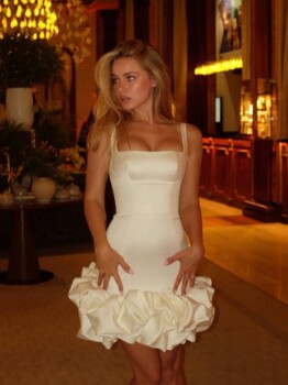 Роза Элитная проститутка Минска — 26 лет, грудь 4 размера, рост 166, вес 52