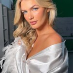 Миниатюра фото Эва