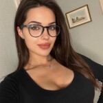 Миниатюра фото Элина
