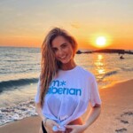 Миниатюра фото Белинда