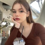 Миниатюра фото Эва