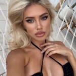 Миниатюра фото Адель