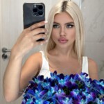 Миниатюра фото Адель