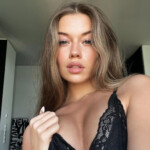 Миниатюра фото Адель