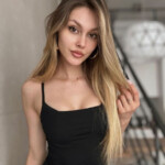 Миниатюра фото Илона