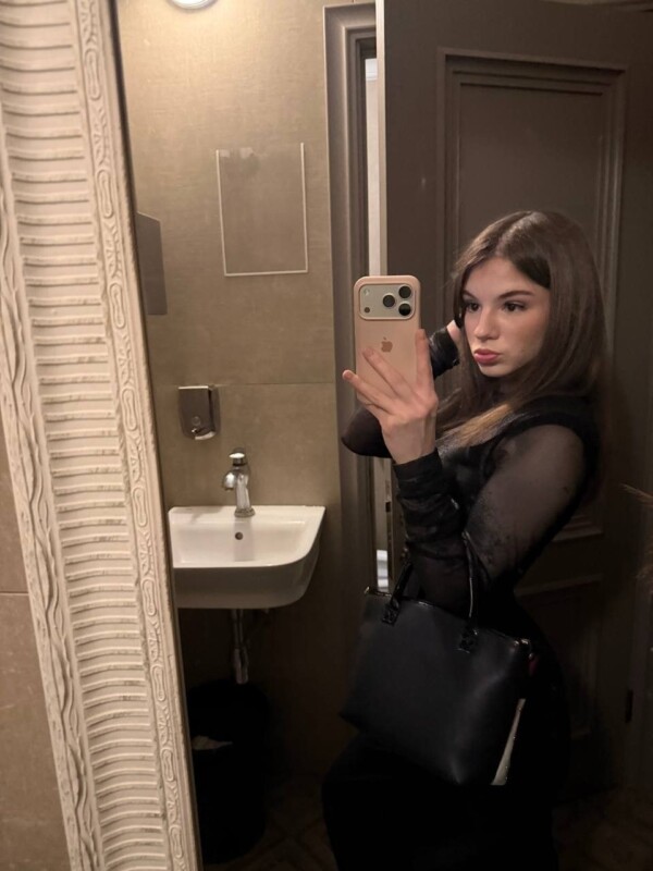 Камилла Элитная проститутка Минска — 18 лет, грудь 1 размера, рост 158, вес 44