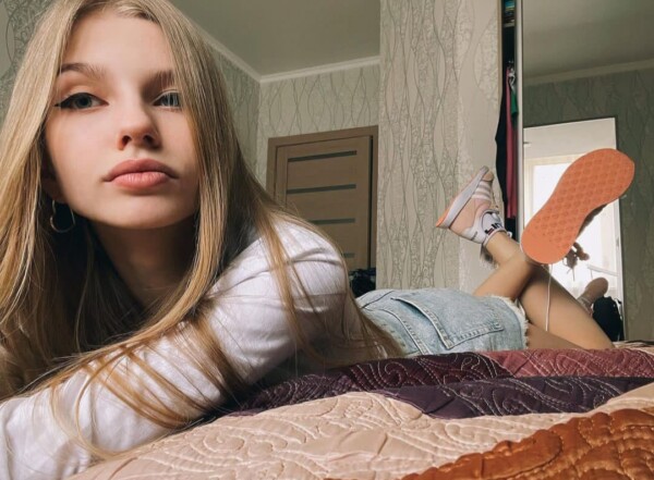 Милиса Элитная проститутка Минска — 24 года, грудь 3 размера, рост 170, вес 50