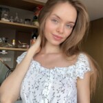 Миниатюра фото Сарочка